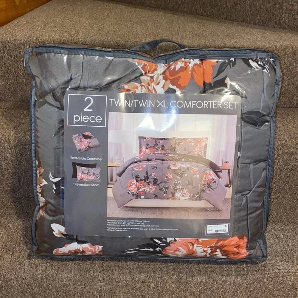🔘 NWT Twin XL 2PC Comforter Set